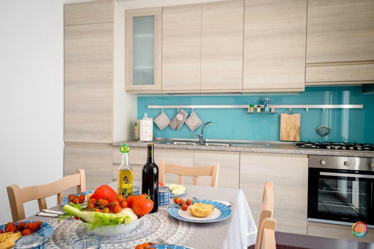 מרינה די פסקולוזה Perle Del Mare - Appartamenti Di Pregio 70M Spiaggia Pescoluse מראה חיצוני תמונה
